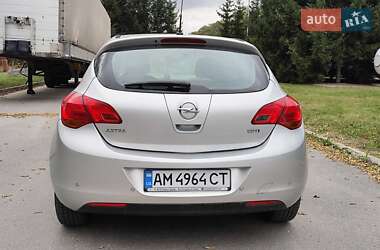 Хетчбек Opel Astra 2010 в Бердичеві