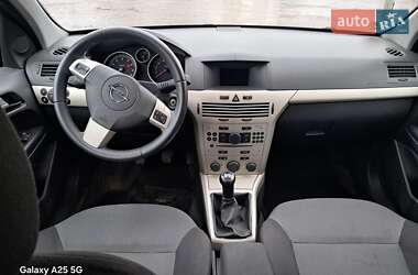 Хетчбек Opel Astra 2008 в Миколаєві