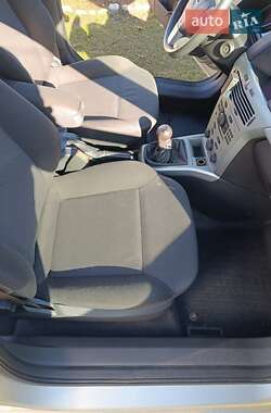 Универсал Opel Astra 2009 в 
