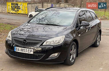 Універсал Opel Astra 2011 в Одесі