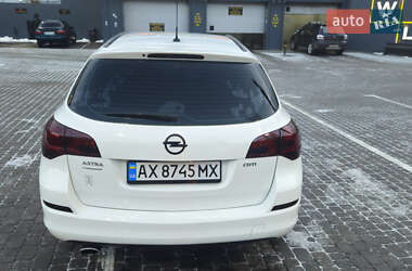 Универсал Opel Astra 2011 в Харькове