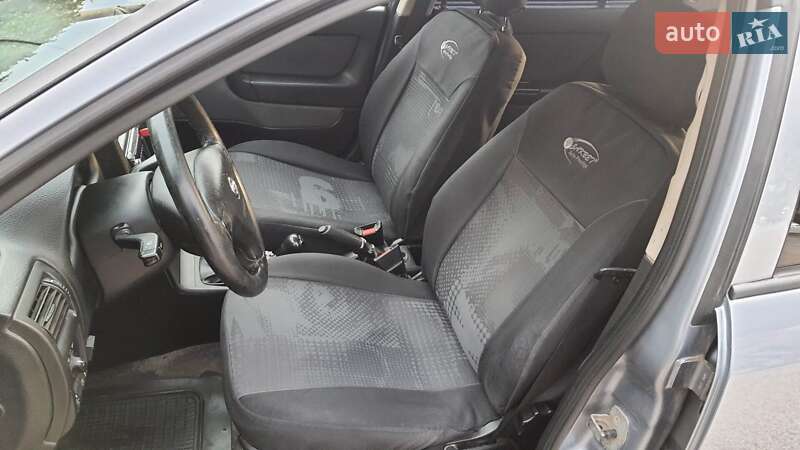 Седан Opel Astra 2008 в Хмельницком фото 12 Седан Opel Astra 2008 в Хмельницком