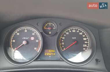 Універсал Opel Astra 2010 в Києві