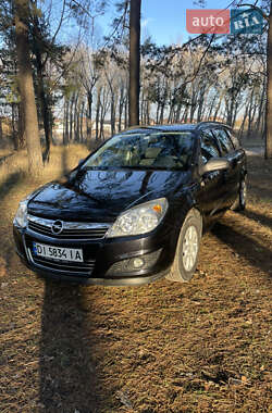 Універсал Opel Astra 2009 в Кропивницькому