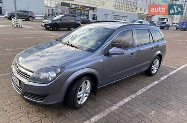 Универсал Opel Astra 2006 в Сумах