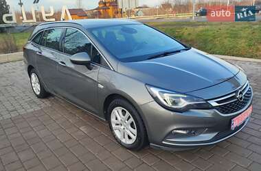 Універсал Opel Astra 2019 в Луцьку