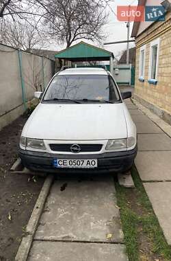 Универсал Opel Astra 1996 в Боярке