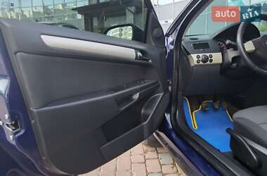 Универсал Opel Astra 2008 в 