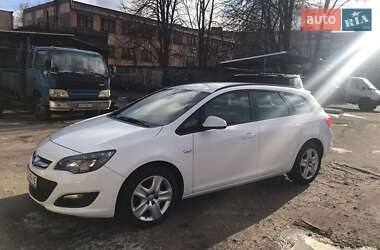 Opel Astra 2014