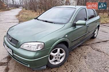 Хетчбек Opel Astra 2000 в Березані