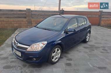 Хетчбек Opel Astra 2008 в Сокалі