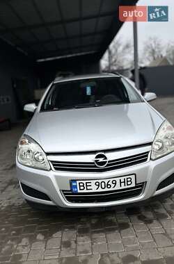 Opel Astra 2008