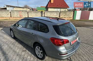 Універсал Opel Astra 2012 в Стрию