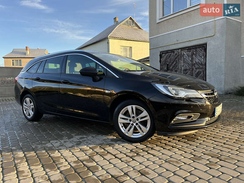 Универсал Opel Astra 2019 в Бродах