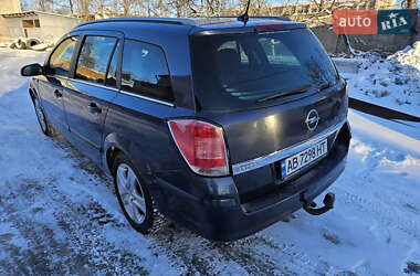 Универсал Opel Astra 2006 в 