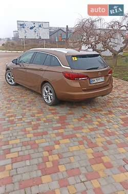 Opel Astra 2016