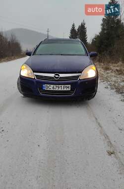 Універсал Opel Astra 2008 в Турці