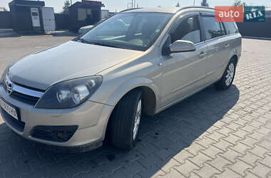 Універсал Opel Astra 2006 в Красилові