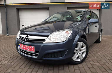 Opel Astra 2009