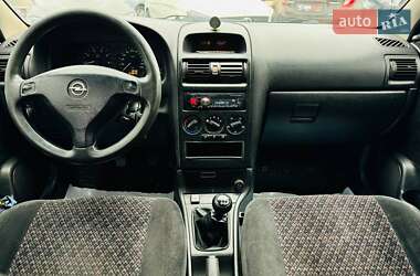 Хэтчбек Opel Astra 2001 в Харькове