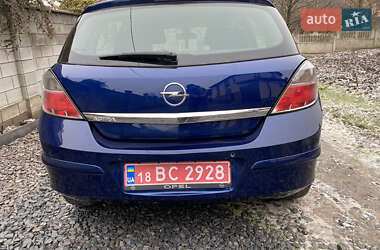 Хетчбек Opel Astra 2009 в Рівному