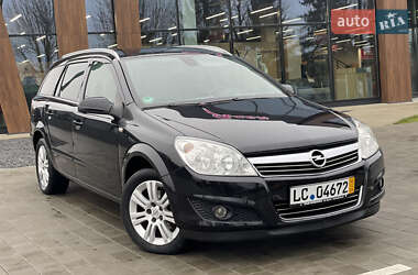 Універсал Opel Astra 2007 в Луцьку