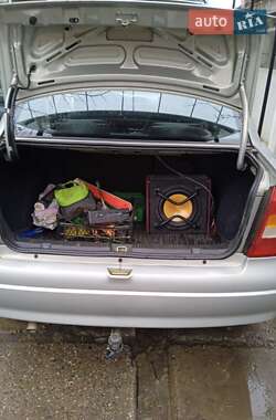Седан Opel Astra 2007 в 