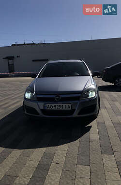 Универсал Opel Astra 2005 в 