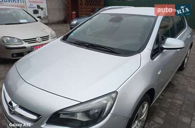 Хетчбек Opel Astra 2015 в Червонограді