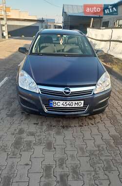 Универсал Opel Astra 2008 в 