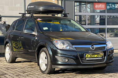 Opel Astra 2013