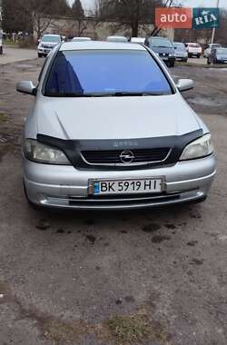 Хетчбек Opel Astra 2000 в Луцьку