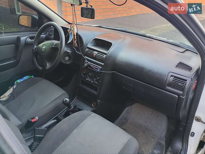 Хэтчбек Opel Astra 2004 в Камне-Каширском фото 10 Хэтчбек Opel Astra 2004 в Камне-Каширском