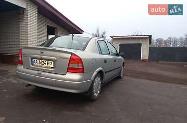 Седан Opel Astra 2007 в Охтирці