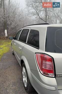 Универсал Opel Astra 2007 в 