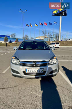 Універсал Opel Astra 2010 в Вінниці