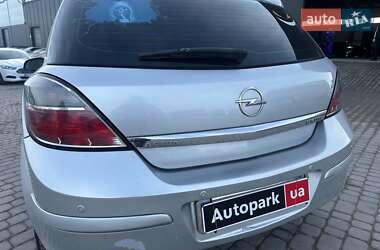 Хетчбек Opel Astra 2011 в Львові