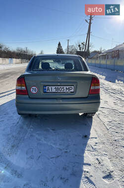 Седан Opel Astra 2007 в Обухові