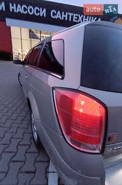 Универсал Opel Astra 2006 в 