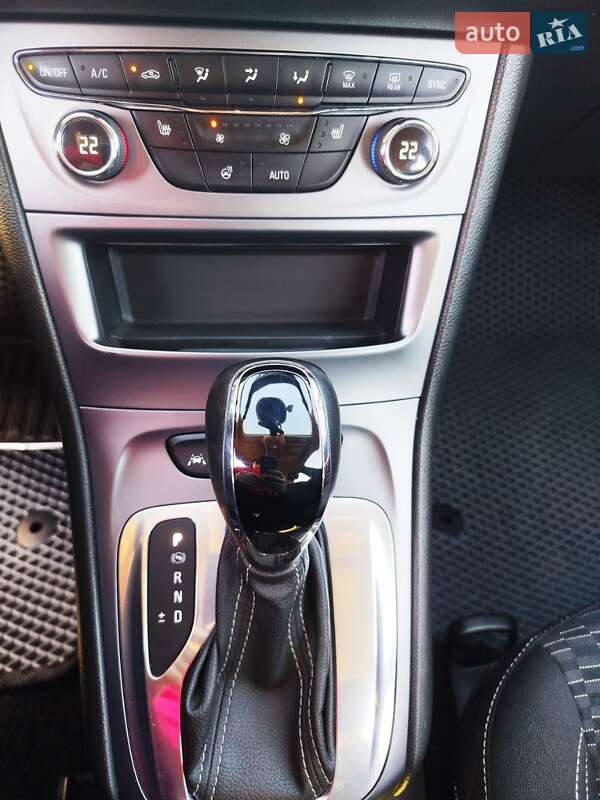 Универсал Opel Astra 2019 в Одессе