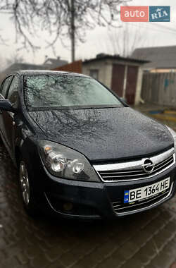 Седан Opel Astra 2008 в Первомайську