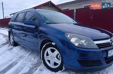 Універсал Opel Astra 2005 в Івано-Франківську