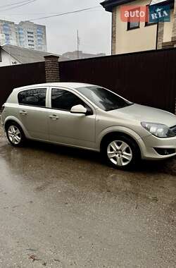 Хетчбек Opel Astra 2010 в Києві