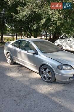 Купе Opel Astra 2000 в 