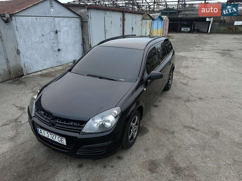 Универсал Opel Astra 2006 в 