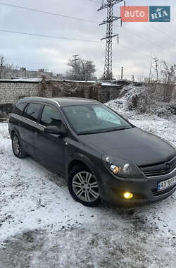 Універсал Opel Astra 2009 в Харкові