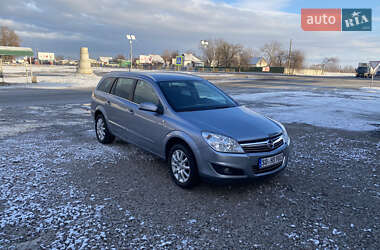 Універсал Opel Astra 2008 в Золотоноші