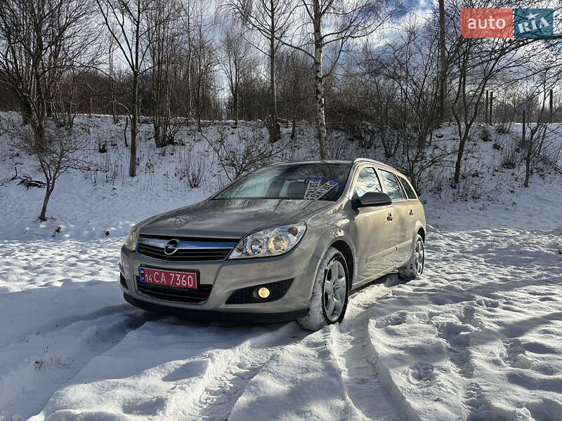 Універсал Opel Astra 2007 в Надвірній