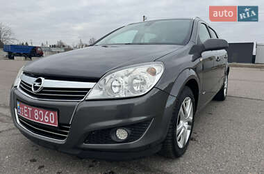 Универсал Opel Astra 2009 в Белой Церкви