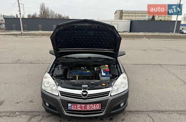 Универсал Opel Astra 2009 в Белой Церкви